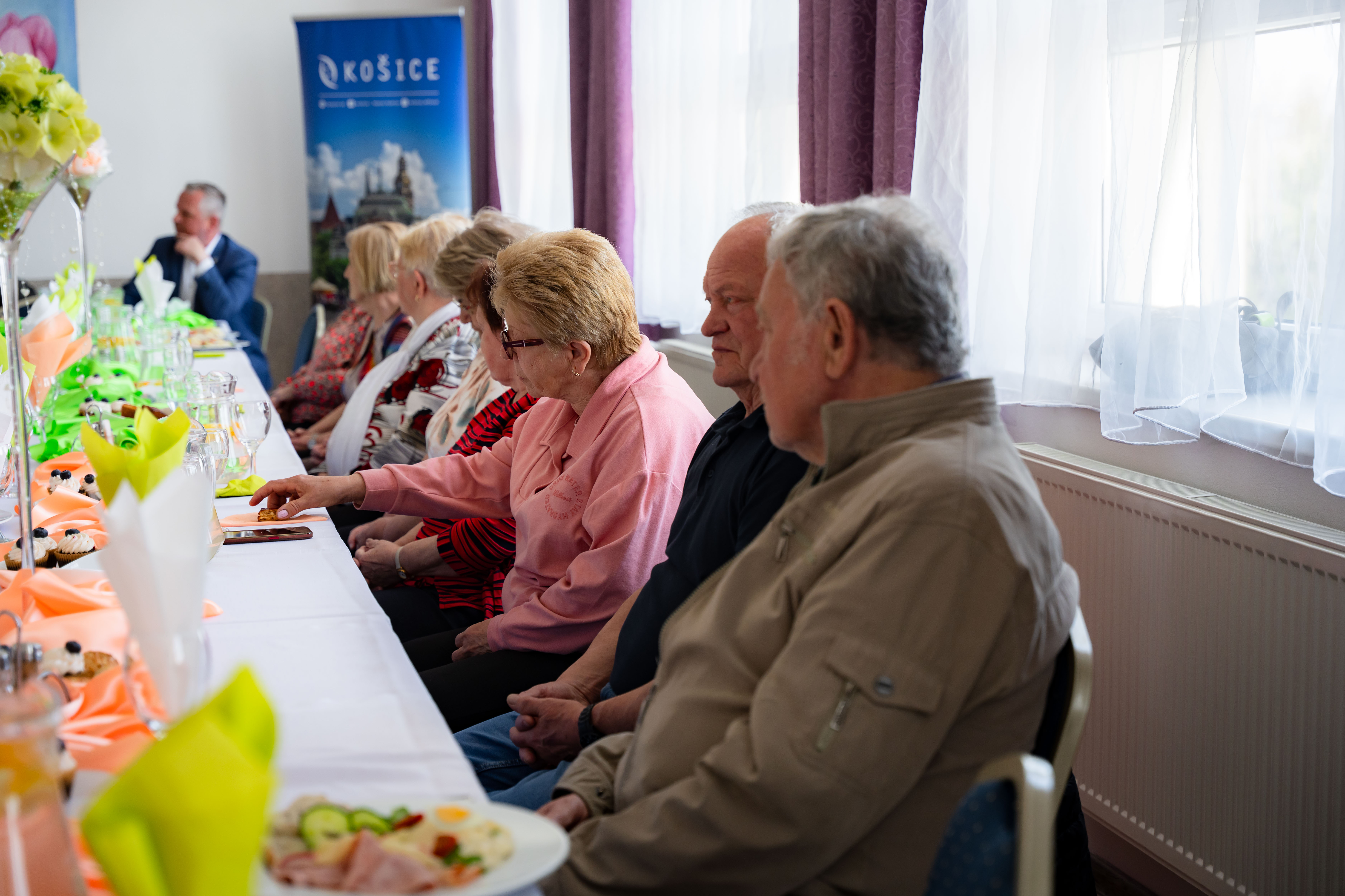 Denne centrum seniorov v MC Kosice - Kosicka Nova Ves-1-7